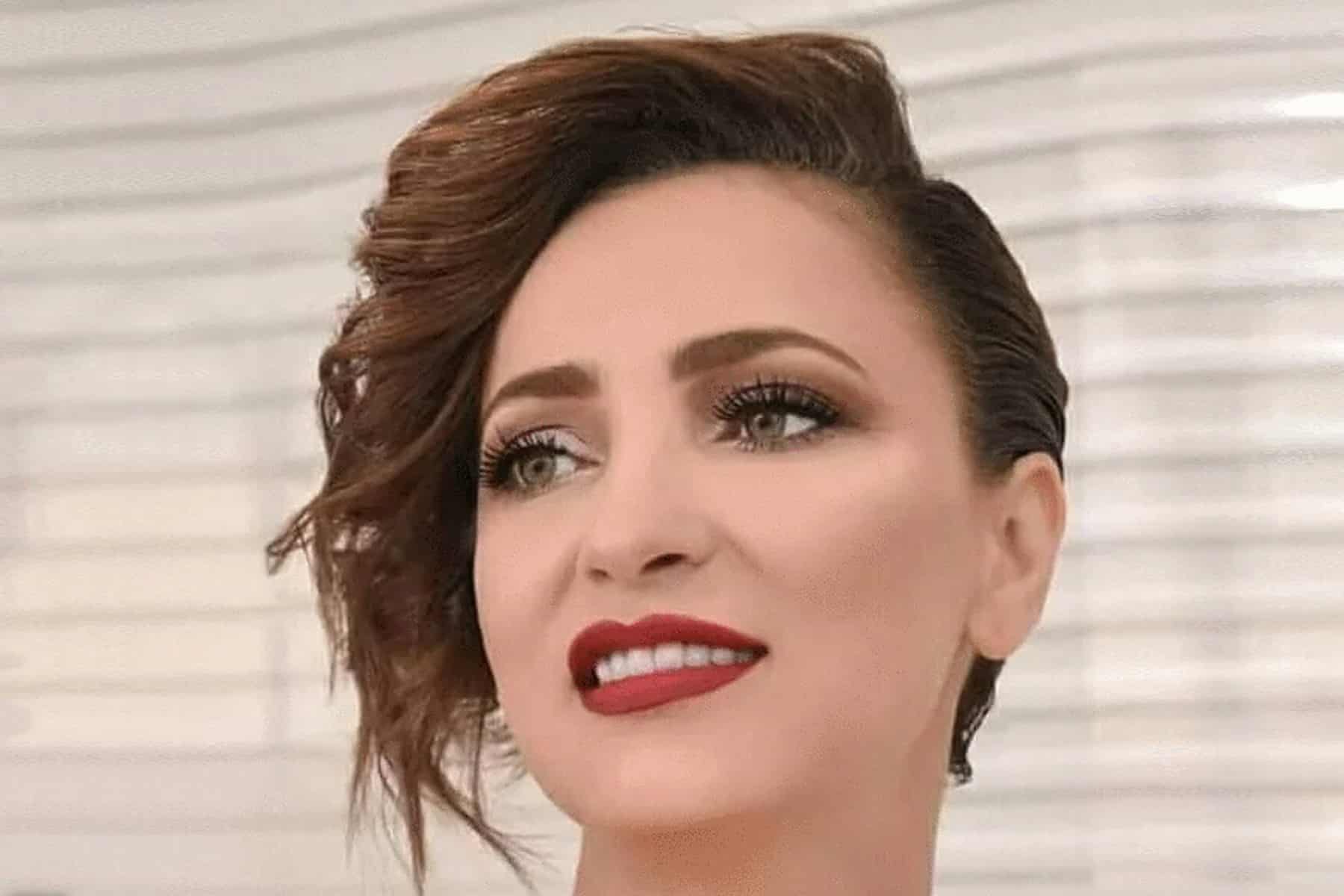 صورة الفنانة ريم الرياحي
