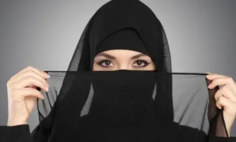 تفسير حلم لبس النقاب في المنام لابن شاهين