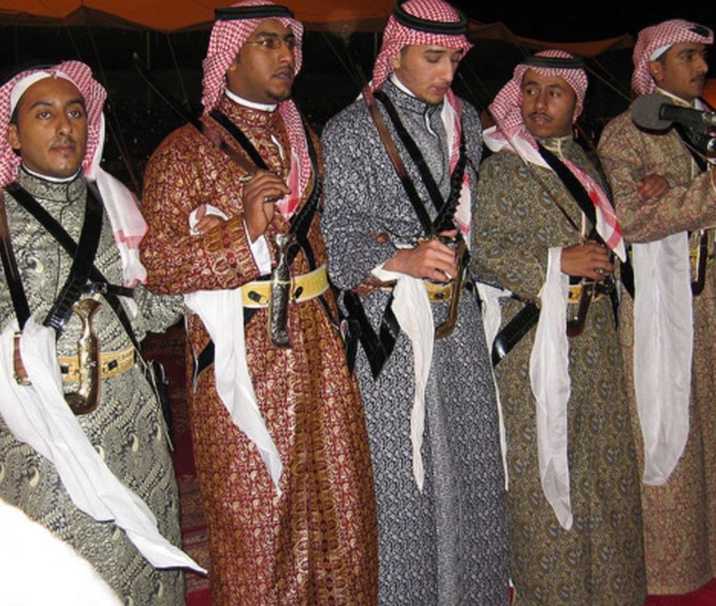 الغريبي وش يرجع أصلها ونسبها