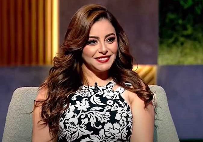 من هي الهام عبد البديع سيرتها الذاتية واهم المعلومات عنها عمرها وجنسيتها